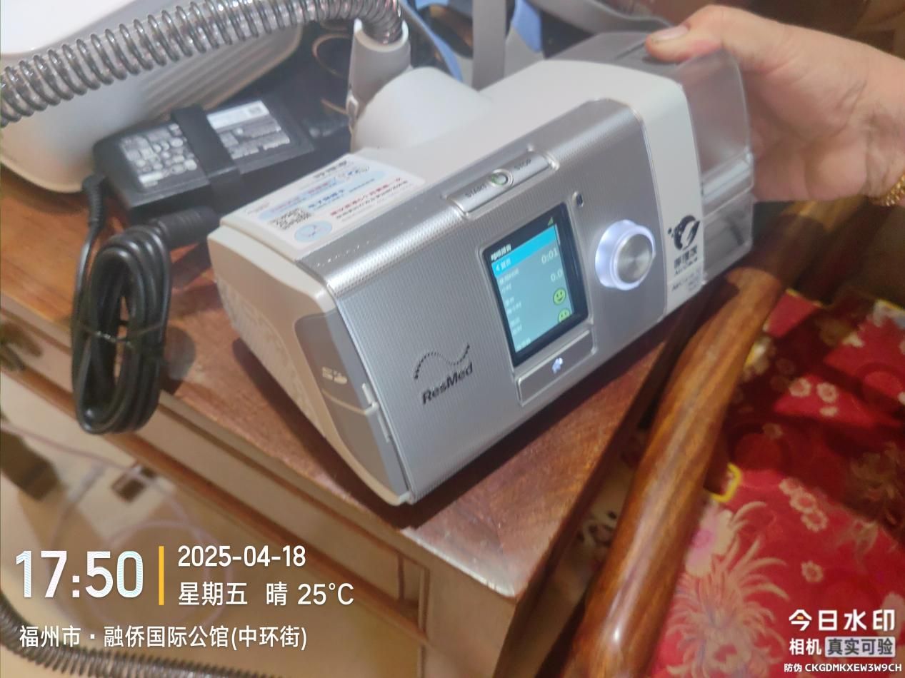 普旺工程师上门为用户调试瑞思迈呼吸机
